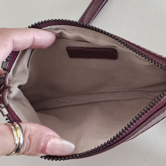 Burberry Nova Check Wristlet Clutch Beige Plaid Canvas Red Leather Zip Pouch. - Picture 9 of 12